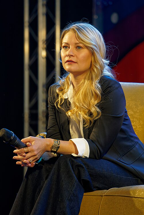 Emilie de Ravin