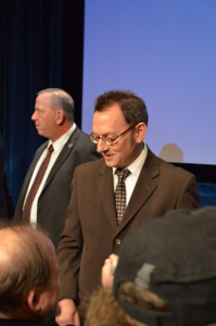 Michael Emerson greeting fans in 2012