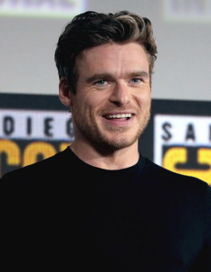 Richard Madden speaking at San Diego Comic-Con in 2019