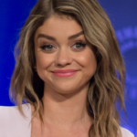 Headshot of Sarah Hyland at PaleyFest in 2015