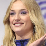 Sophie Turner speaking at WonderCon in 2019