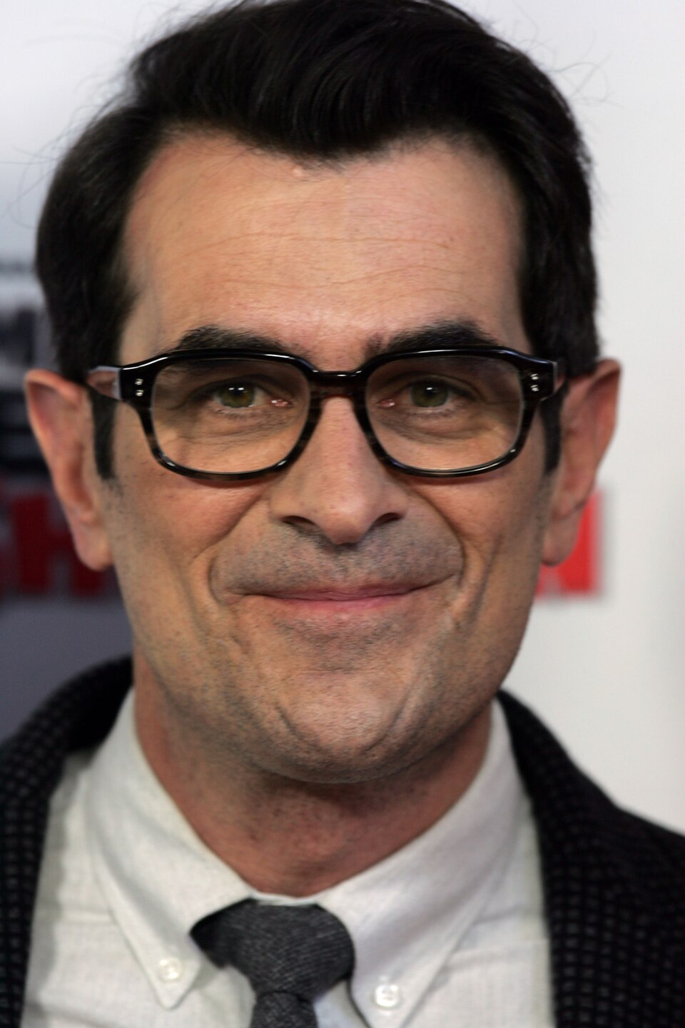 Headshot of Ty Burrell in 2014