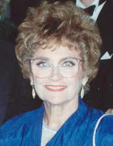 Estelle Getty at the 1989 Emmy Awards